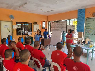 PADO-CIDD, EWDD CONDUCT CANDLE-MAKING TRAINING TO LUNTIANG PARAISO RESIDENTS